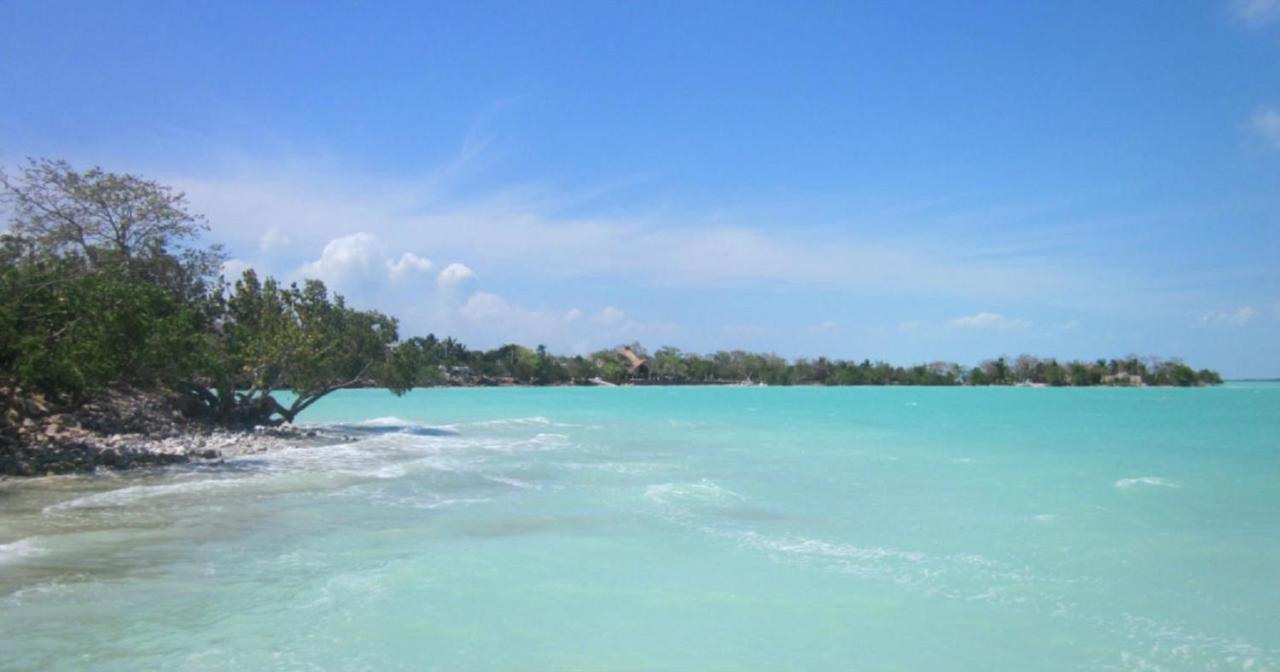 Capital O Oxtankah,Chetumal Bay Otel Calderitas Dış mekan fotoğraf